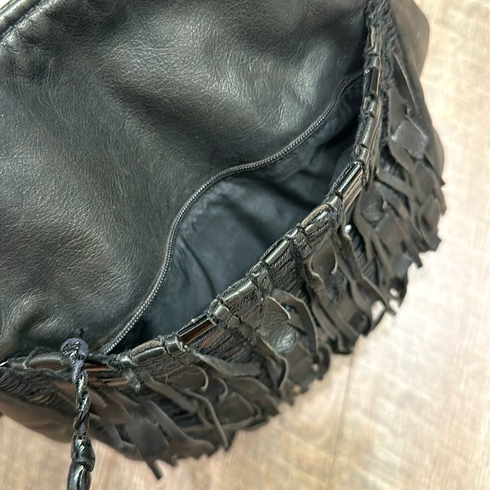 East West designs, Narda collection black leather/fringe hobo shoulder bag purse - Picture 3 of 11